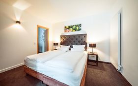 Familienapartment Am Neumarkt Ll